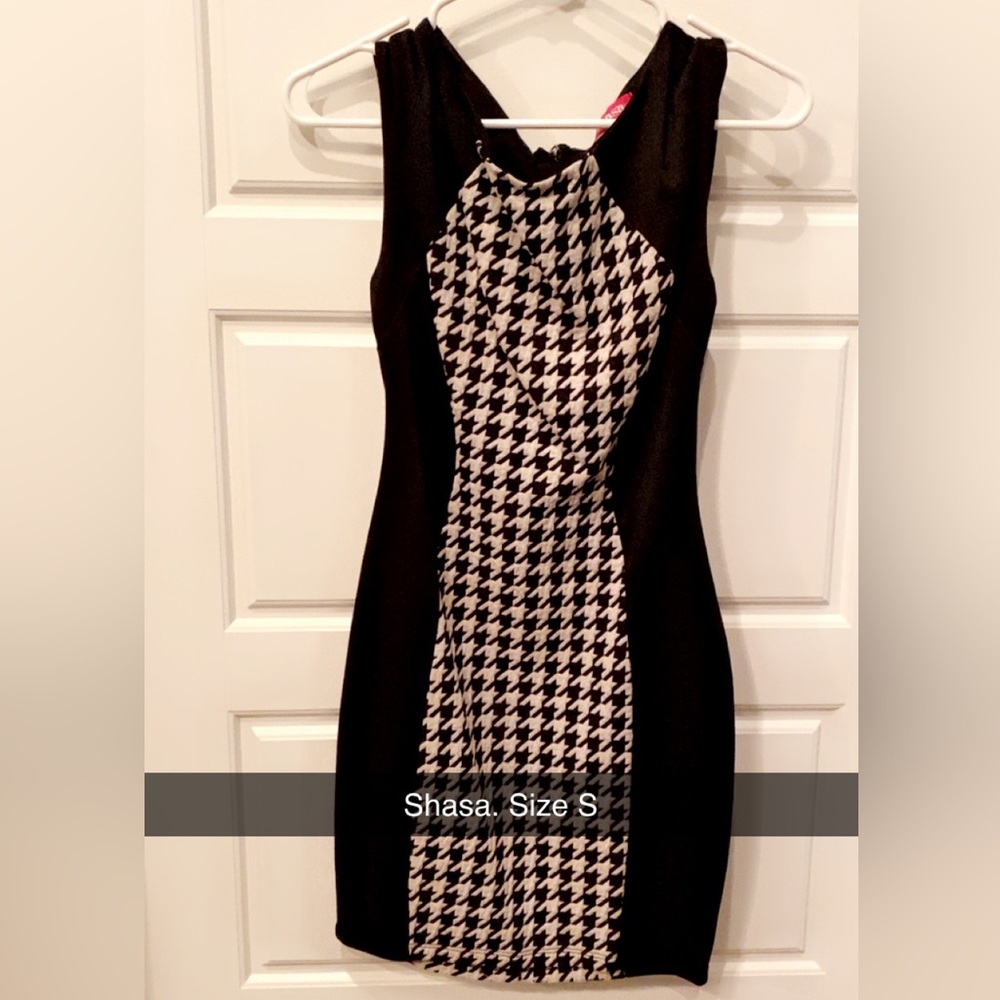 Hounds tooth dress
